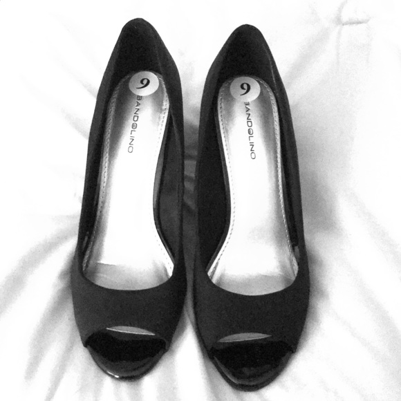 Professional & Simple Black Wedges - Picture 1 of 3